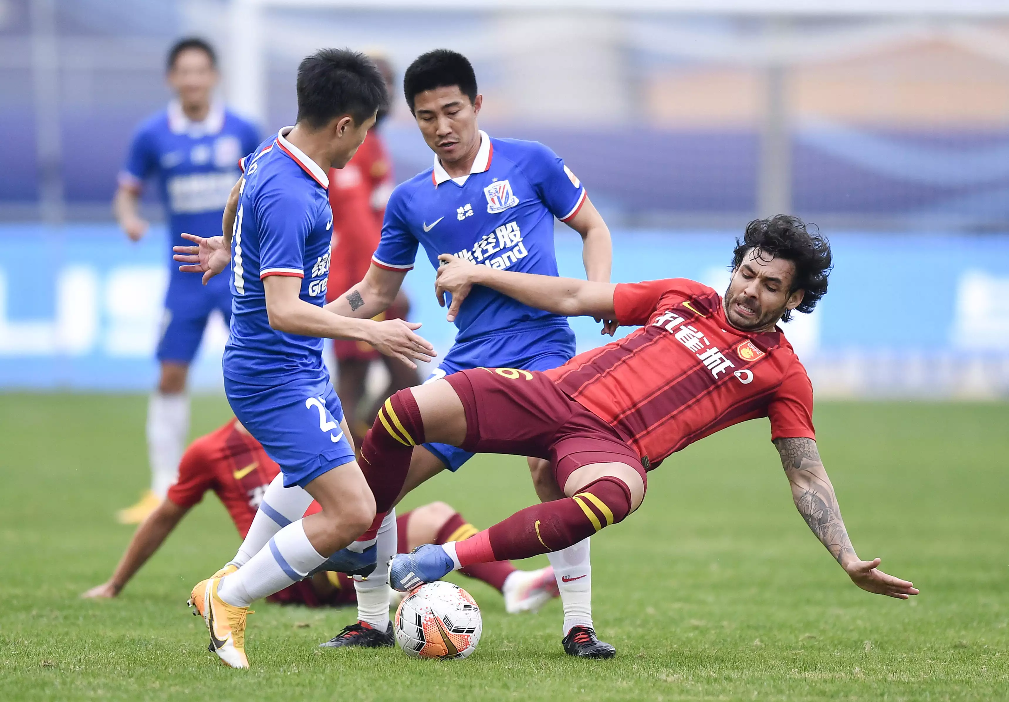 令人失望！华夏幸福主场不敌实力强劲的对手