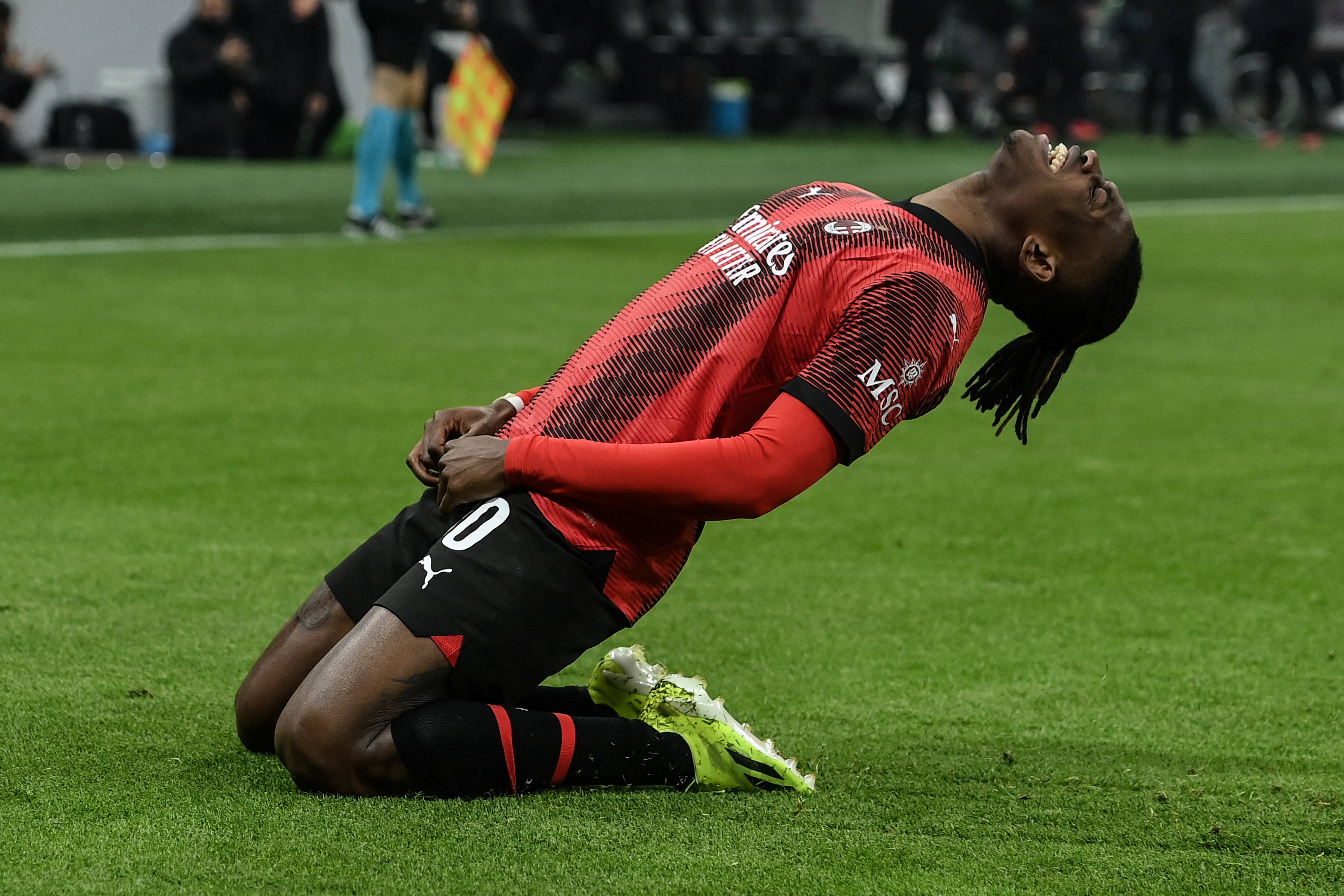 沃特福德前锋单刀破门，率队赢得胜利