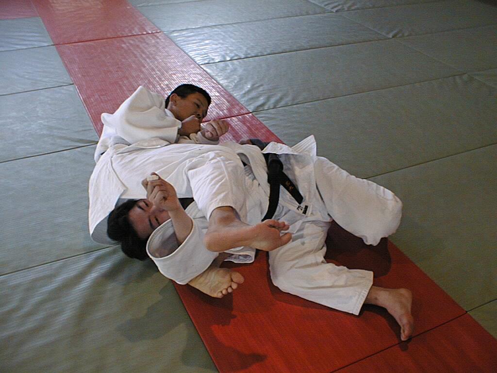 日本名将女子柔道夺冠，夺金成新焦点