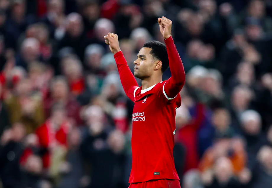 利物浦主场4:1大胜升班马南安普顿，继续领先的简单介绍