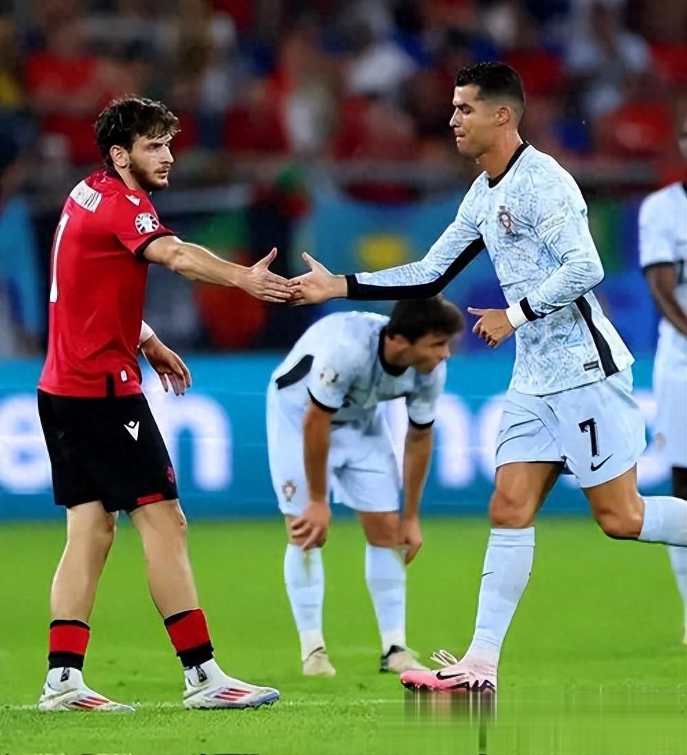 九游娱乐首页-欧洲杯预选赛上演惊心动魄的对决