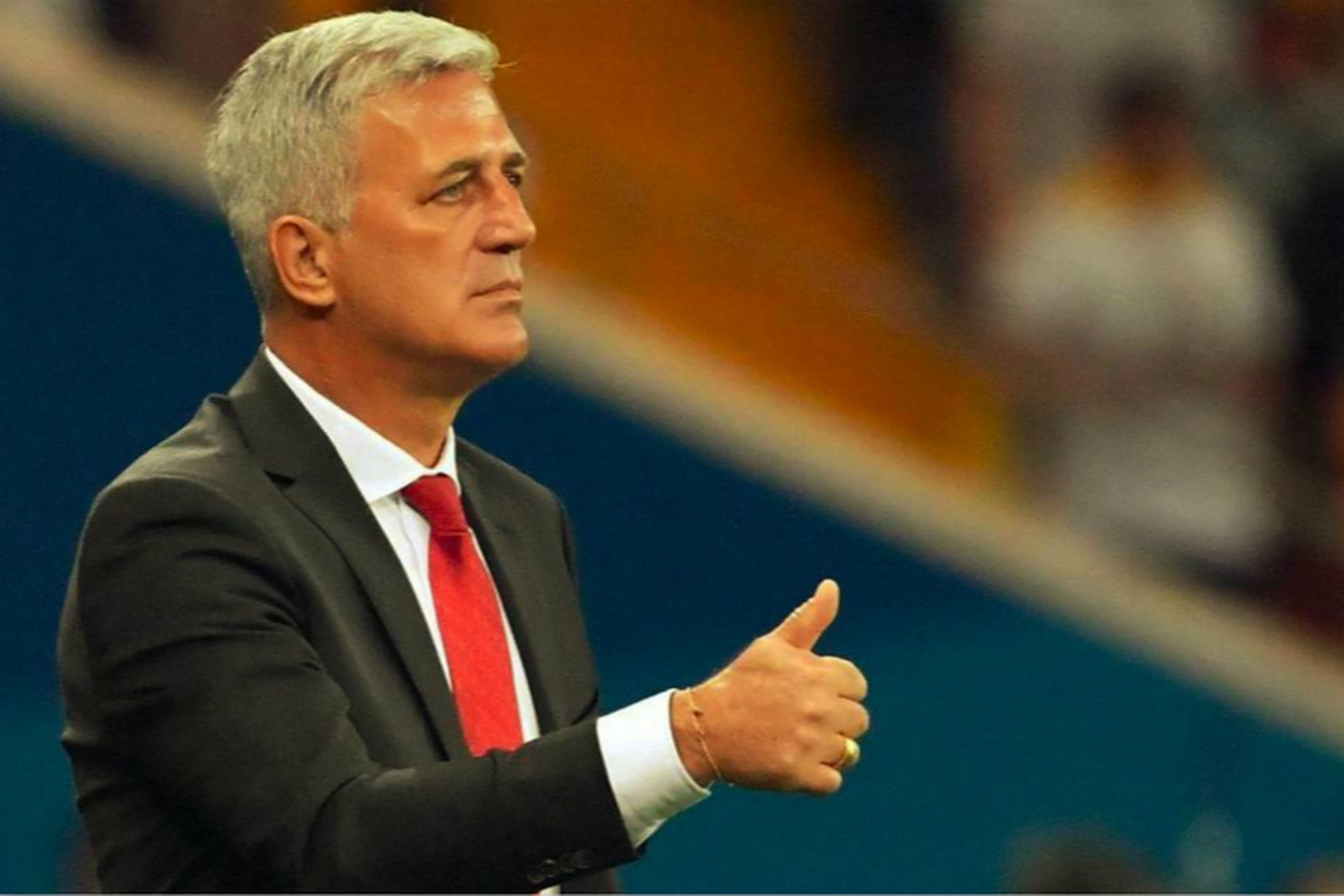 瑞士队新任主帅上任后首战告捷