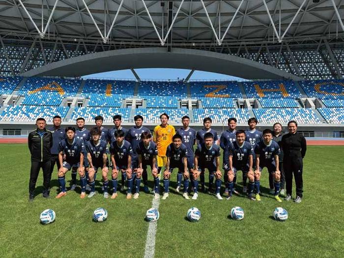 江苏队团结一致，迎战广东队士气高涨