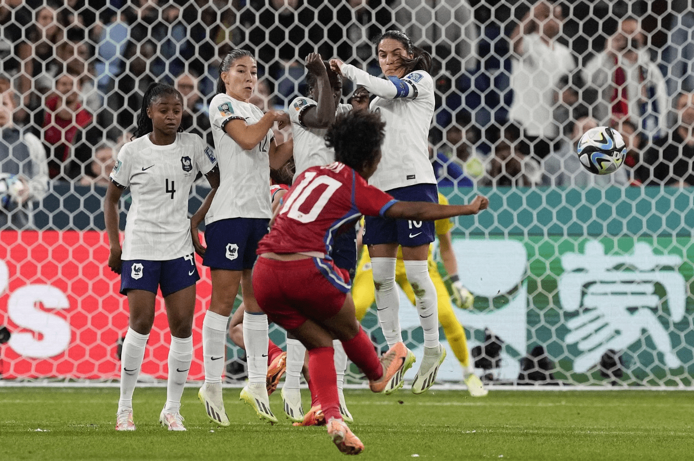 印度女足连克两强，实力超群的简单介绍