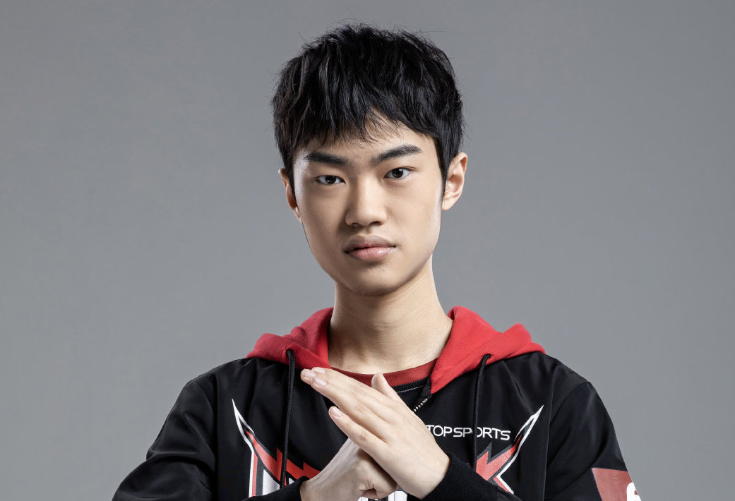 包含GEN轻取JDG，Zeus线上压制力十足强强对话半决赛，成为赛场最大亮点的词条