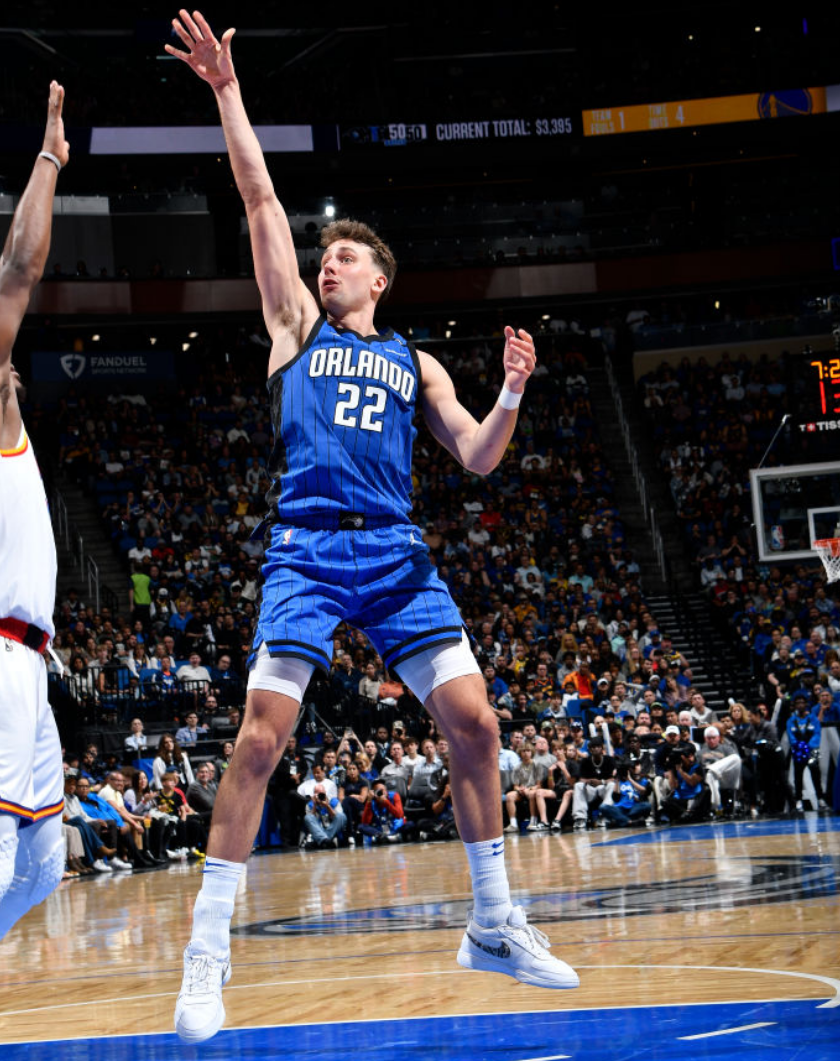 九游中国-新奥尔良鹈鹕客场逆转尼克斯，迎来两连胜