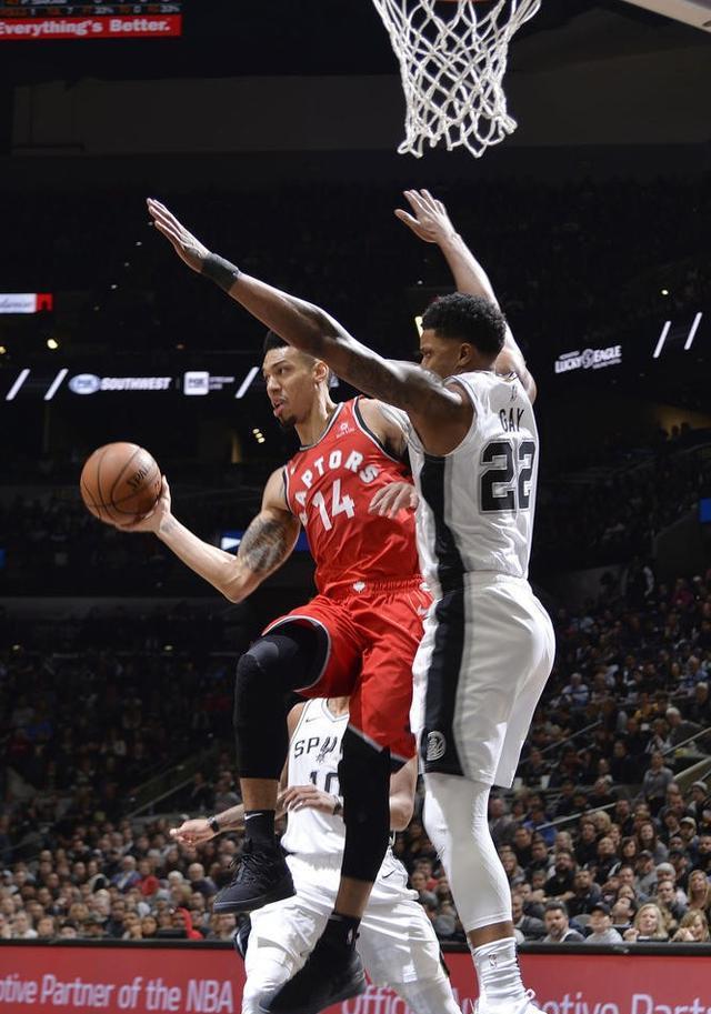 猛龙连克骑士,洛瑞状态回暖 猛龙连克骑士,洛瑞状态回暖