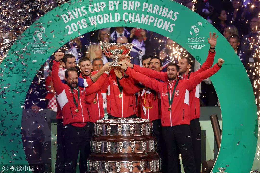 关于西班牙网球队完胜意大利网球队，费德勒爆发神勇的信息