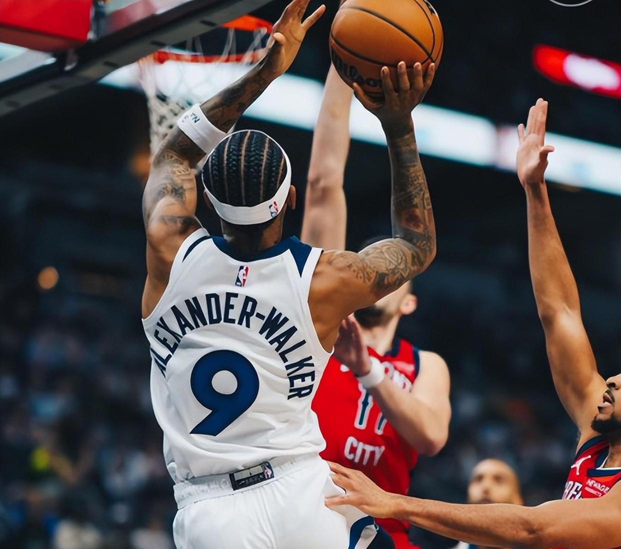 关于步行者完胜骑士,锡安点燃赛场的信息 关于步行者完胜骑士,锡安点燃赛场的信息