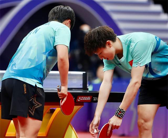 包含瑞典队碾压日本队，林高远扛起全队的词条