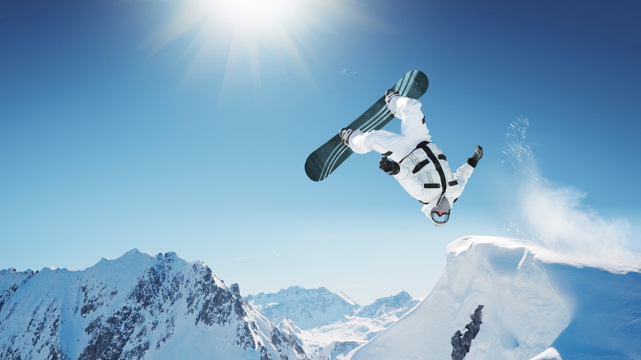 虚构赛场，当切尔西的蓝色冰川冻结加拿大风暴—巴斯托尼的终极锁链