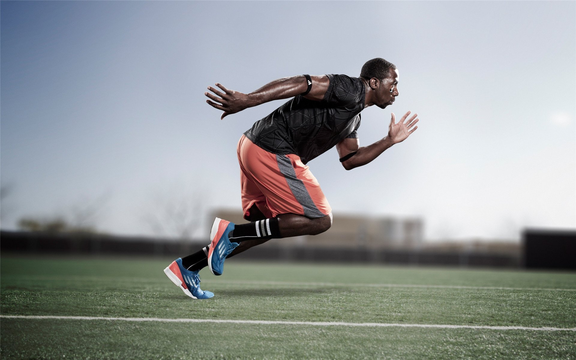 独行之战,当独行侠遇上独行的麦科勒姆